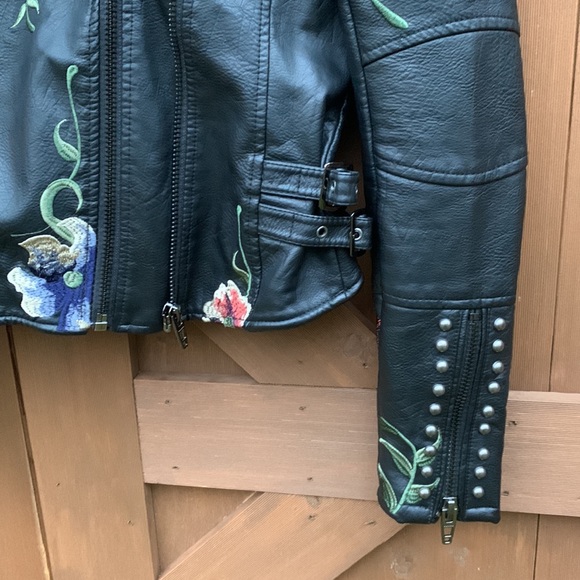 Faux Leather Moto Jacket - Picture 5 of 9